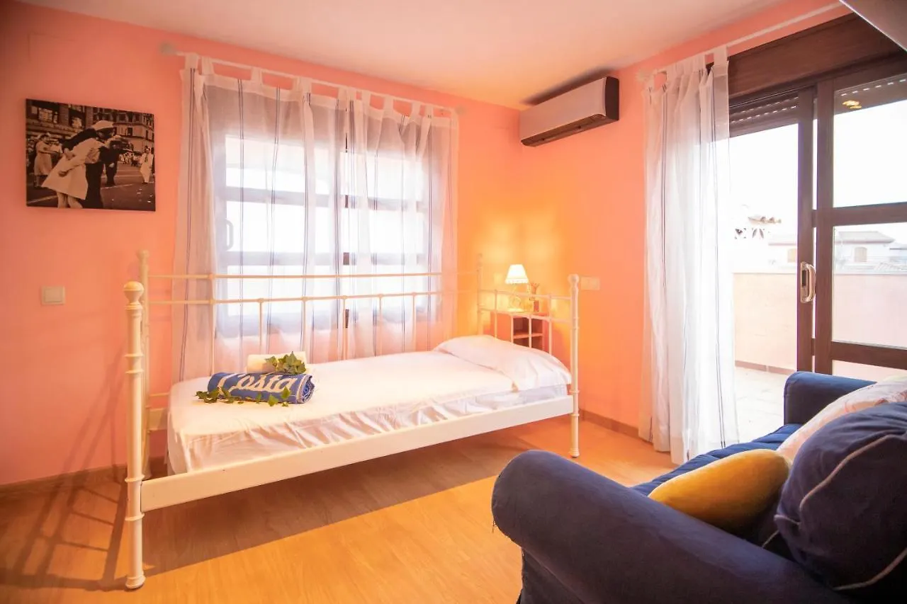 Arenda Villa Rosa L'L'Hospitalet de l'Infant 0*,  Španělsko